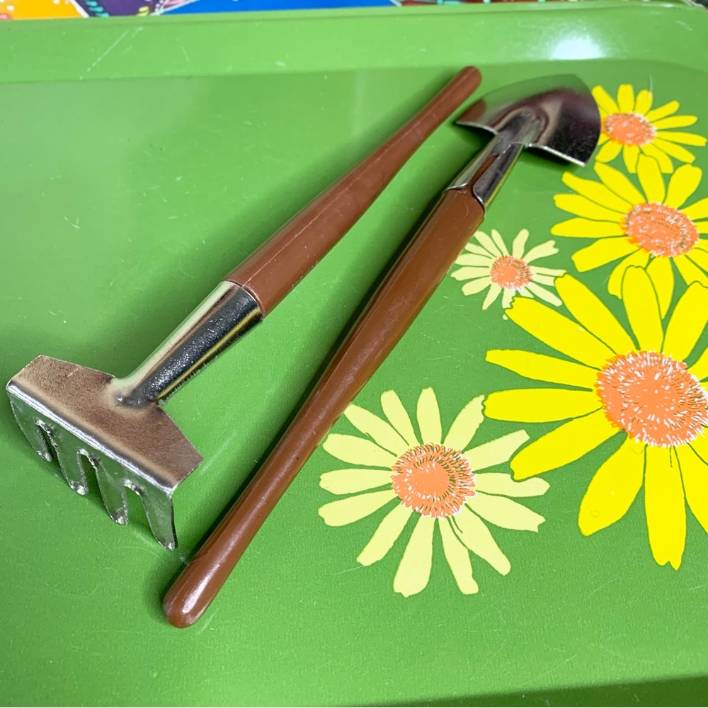 Miniature Rake and Shovel - Picture 5 of 5